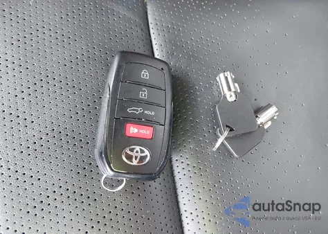 2025 Toyota Sequoia Platinum из США, поврежденный, VIN 7SVAAABA3SX057385